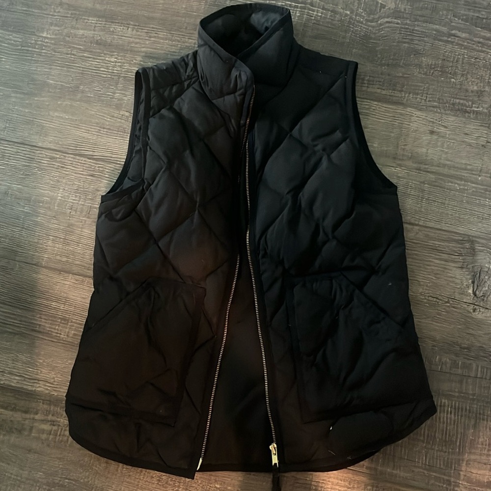 EUC jcrew puffer vest sz XS